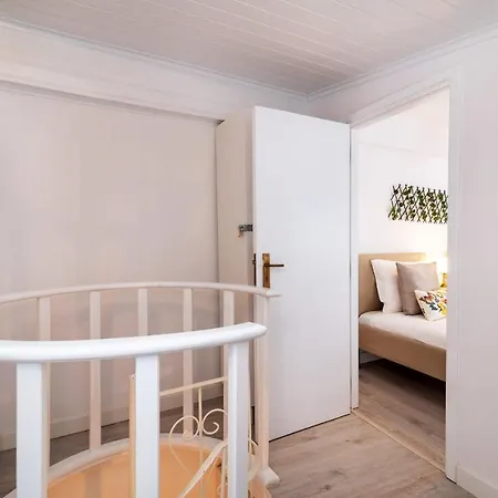Guestready - Amazing Duplex Near Lx Factory Alcantara